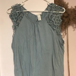 Lace shoulder t shirt